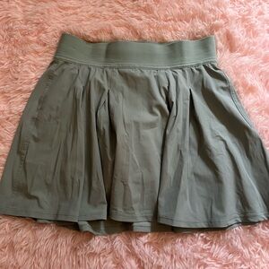 Blue/green Size 4 Lululemon skort